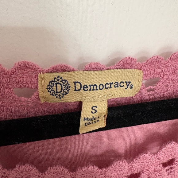 Democracy Mauve Lace Detail Blouse - Picture 3 of 8